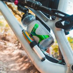 Lezyne Mini-pompe Pocket Drive PRO -Antivol Soldes Boutique 200507 ASoto Fufu TCD02729 1500 1800x1800