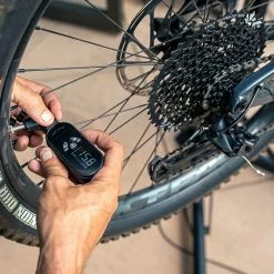 Topeak SmartGauge D2X Manomètre Numérique De Pression D'air -Antivol Soldes Boutique Topeak SmartGauge D2X 3