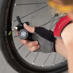 Topeak Testeur De Pression D'air Shuttle Gauge G2 -Antivol Soldes Boutique Topeak TSUTG 04 Shuttle Gaube G2 Luftdruckpruefer b3