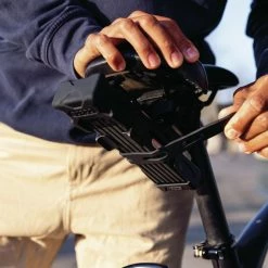 Abus SH-SF Adaptateur Pour Fixation De Selle, Housse De Pluie Incluse -Antivol Soldes Boutique abus 67866 20113931 SH SF Adapter fur Sattelbefestigung inkl Regenuberzug 4